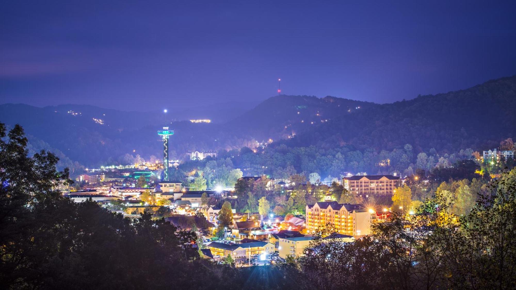 Alpine Joy-Hot Tub, Pond Access ,1089 Of Free Tickets For Each Paid Day, Dollywood And More! 타운센드 외부 사진